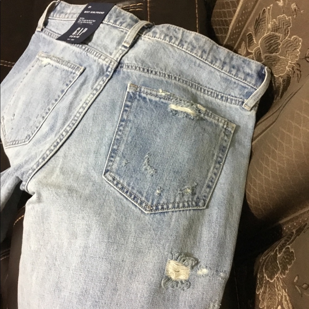 GAP - Picture 7 of 8
